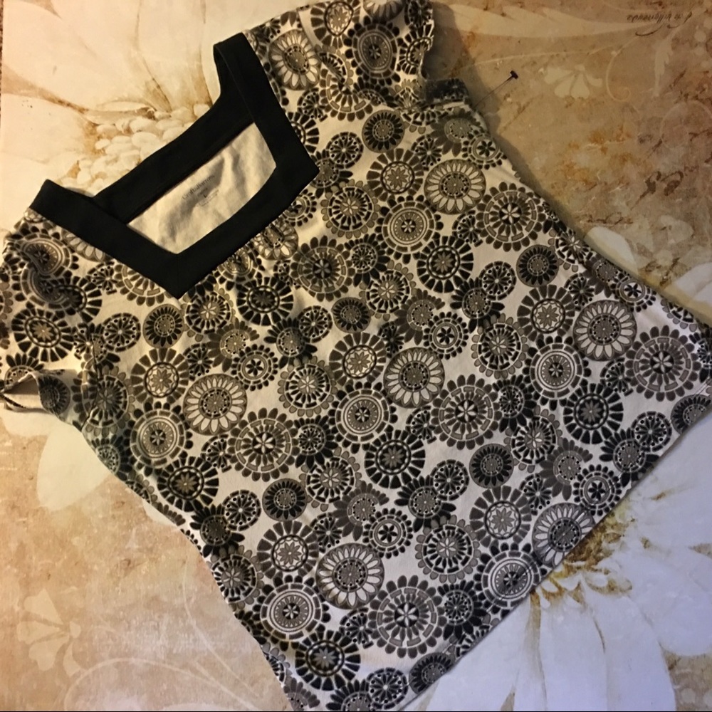Ladies tops